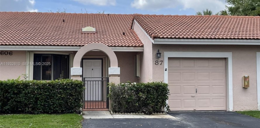 Дом в Уэстон, Флорида 3 спальни, 129.41м2 № 1991665