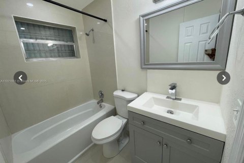 Купить виллу или дом в Форт-Лодердейл, Флорида 2 спальни, 89.93м2, № 1975337 - фото 6