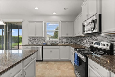 Villa ou maison à vendre à Winter Garden, Floride: 5 chambres, 263.84 m2 № 2294899 - photo 8