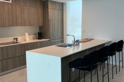 Copropriété à louer à Sunny Isles Beach, Floride: 3 chambres, 195.09 m2 № 1959773 - photo 8