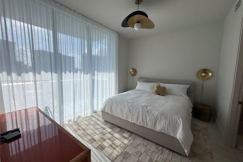 Copropriété à louer à Sunny Isles Beach, Floride: 3 chambres, 195.09 m2 № 1959773 - photo 13