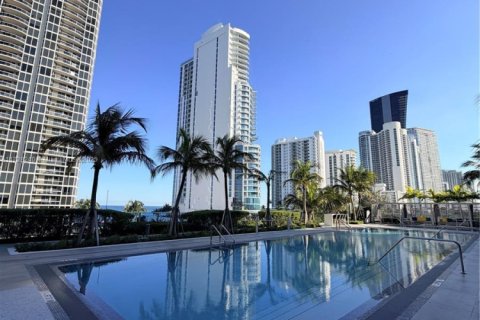 Copropriété à louer à Sunny Isles Beach, Floride: 3 chambres, 195.09 m2 № 1959773 - photo 30