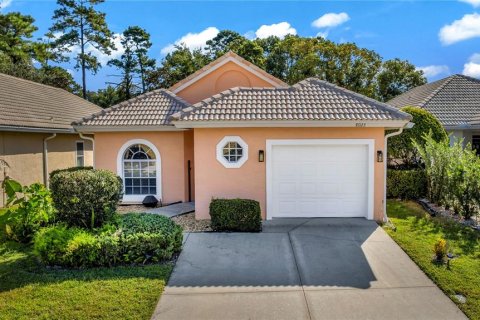 Casa en Mount Dora, Florida 3 dormitorios, 138.8 m2 № 2410641