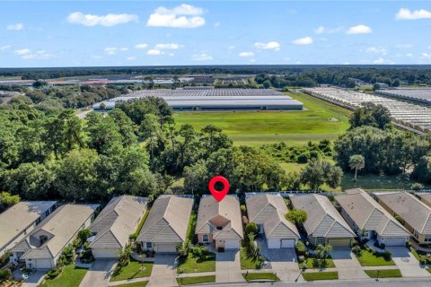 Casa en venta en Mount Dora, Florida, 3 dormitorios, 138.8 m2 № 2410641 - foto 2