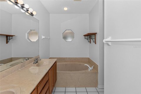 Casa en venta en Mount Dora, Florida, 3 dormitorios, 138.8 m2 № 2410641 - foto 19