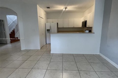 Adosado en venta en Homestead, Florida, 3 dormitorios, 128.11 m2 № 1839409 - foto 6