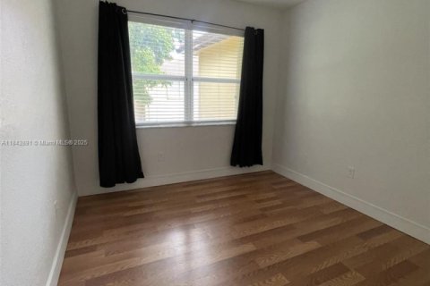 Adosado en venta en Homestead, Florida, 3 dormitorios, 128.11 m2 № 1839409 - foto 14
