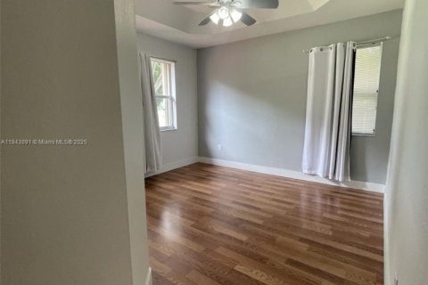 Adosado en venta en Homestead, Florida, 3 dormitorios, 128.11 m2 № 1839409 - foto 17