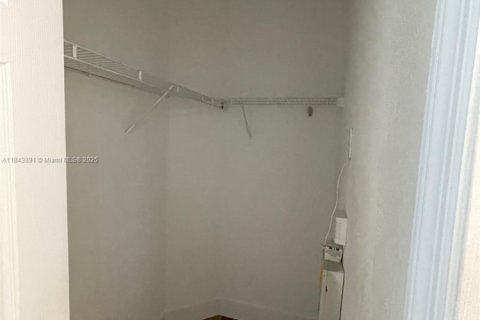 Adosado en venta en Homestead, Florida, 3 dormitorios, 128.11 m2 № 1839409 - foto 18