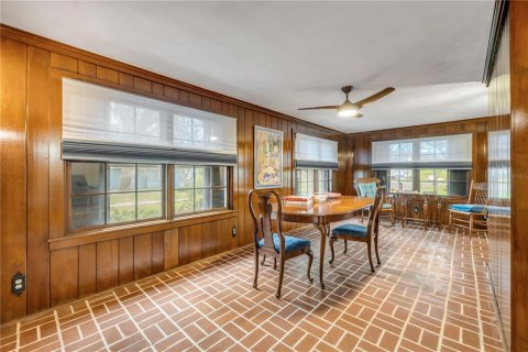 Casa en venta en Ormond Beach, Florida, 5 dormitorios, 459.68 m2 № 1619466 - foto 9