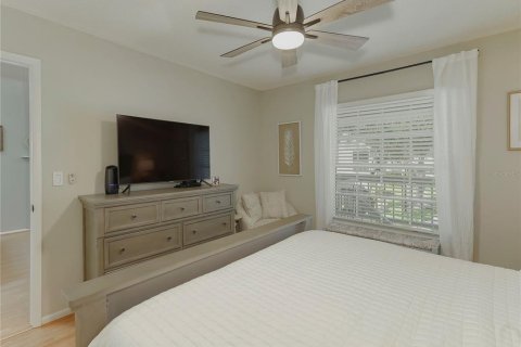 Купить таунхаус в Трежер-Айленд, Флорида 4 комнаты, 91.97м2, № 2208728 - фото 15