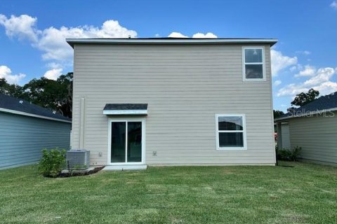 House in Ocala, Florida 4 bedrooms, 174.56 sq.m. № 1918506 - photo 4