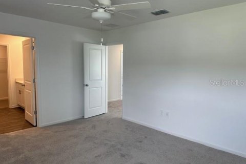 House in Ocala, Florida 4 bedrooms, 174.56 sq.m. № 1918506 - photo 23