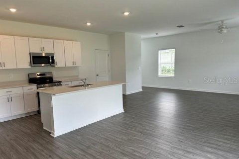 House in Ocala, Florida 4 bedrooms, 174.56 sq.m. № 1918506 - photo 16