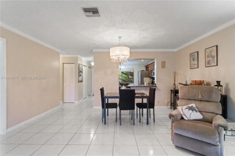 Condominio en venta en Margate, Florida, 2 dormitorios № 2001664 - foto 17