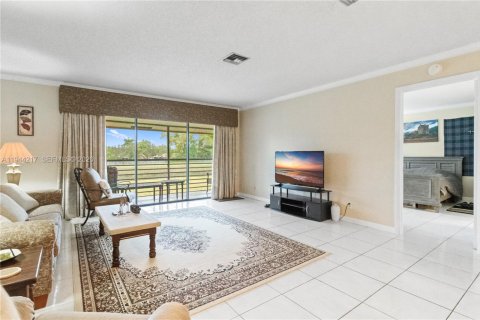 Condominio en venta en Margate, Florida, 2 dormitorios № 2001664 - foto 2