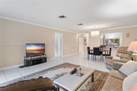 Condominio en venta en Margate, Florida, 2 dormitorios № 2001664 - foto 16