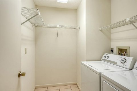 Casa en venta en Sarasota, Florida, 2 dormitorios, 119.19 m2 № 1846877 - foto 12