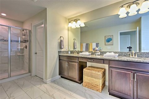 Casa en venta en Davenport, Florida, 5 dormitorios, 286.23 m2 № 1555630 - foto 10