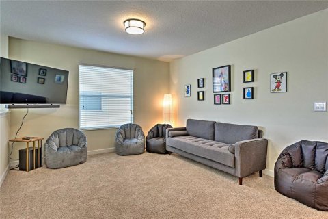 Casa en venta en Davenport, Florida, 5 dormitorios, 286.23 m2 № 1555630 - foto 18