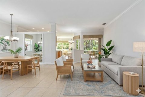 House in University Park, Florida 3 bedrooms, 173.63 sq.m. № 2200025 - photo 3