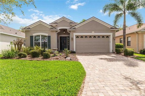 Casa en University Park, Florida 3 dormitorios, 173.63 m2 № 2200025
