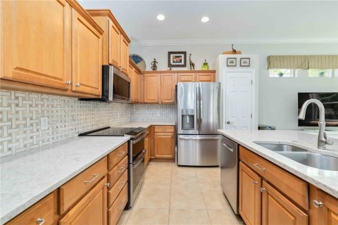 House in University Park, Florida 3 bedrooms, 173.63 sq.m. № 2200025 - photo 9