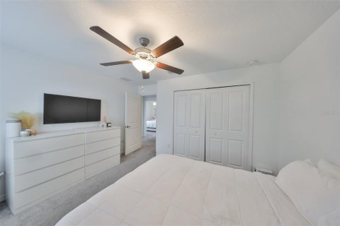 Casa en venta en Riverview, Florida, 5 dormitorios, 221.94 m2 № 1659535 - foto 28