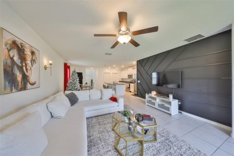 Casa en venta en Riverview, Florida, 5 dormitorios, 221.94 m2 № 1659535 - foto 11