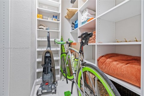 Copropriété à louer à Pembroke Pines, Floride: 2 chambres, 108.7 m2 № 1933811 - photo 23