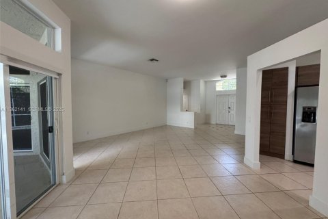 Casa en alquiler en Weston, Florida, 4 dormitorios, 208.29 m2 № 2024883 - foto 18