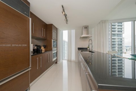 Купить кондоминиум в Майами, Флорида 2 спальни, 123.28м2, № 2090991 - фото 6