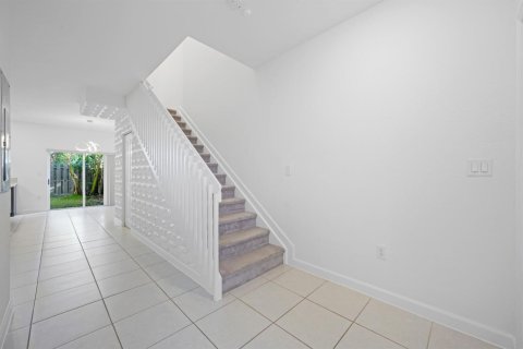 Adosado en venta en Homestead, Florida, 3 dormitorios, 143.53 m2 № 2146370 - foto 6