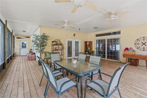House in Brooksville, Florida 3 bedrooms, 392.05 sq.m. № 1642922 - photo 19