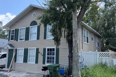 Commercial property in Bradenton, Florida 180.6 sq.m. № 1784645 - photo 2