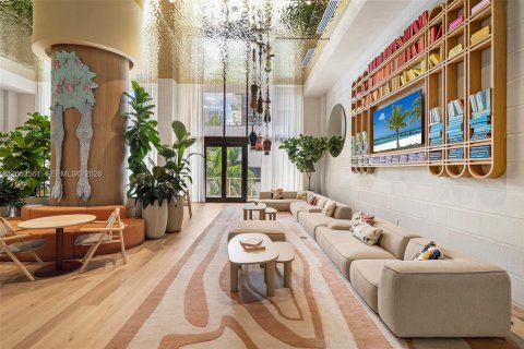 Condo in Miami, Florida  № 2180060 - photo 15