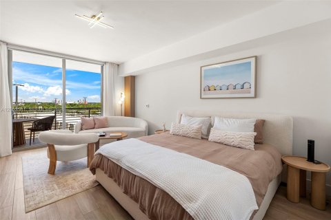 Condo in Miami, Florida  № 2180060 - photo 3