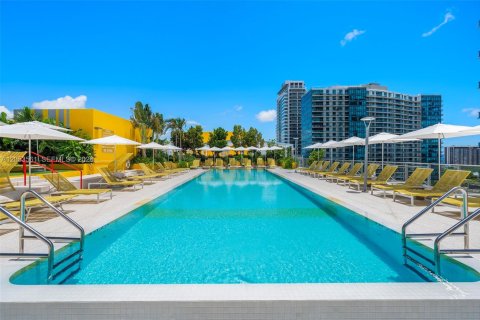 Condo in Miami, Florida  № 2180060 - photo 13