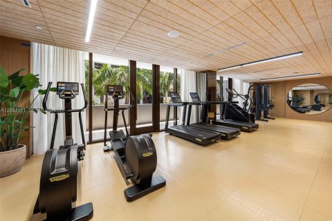 Condo in Miami, Florida  № 2180060 - photo 22