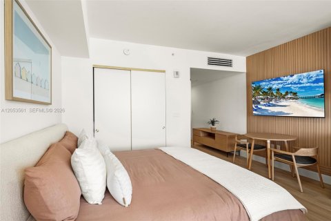 Condo in Miami, Florida  № 2180060 - photo 4