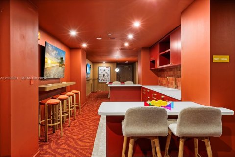 Condo in Miami, Florida  № 2180060 - photo 20