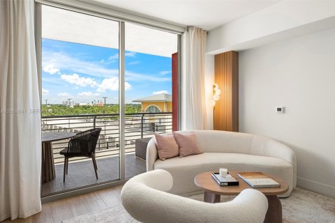 Condo in Miami, Florida  № 2180060 - photo 2
