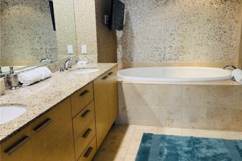 Copropriété à louer à Hallandale Beach, Floride: 3 chambres, 161 m2 № 1706434 - photo 25