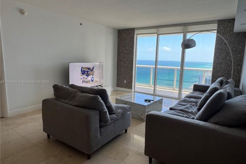 Copropriété à louer à Hallandale Beach, Floride: 3 chambres, 161 m2 № 1706434 - photo 18