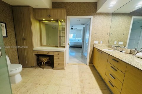 Copropriété à louer à Hallandale Beach, Floride: 3 chambres, 161 m2 № 1706434 - photo 26