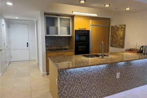 Copropriété à louer à Hallandale Beach, Floride: 3 chambres, 161 m2 № 1706434 - photo 8