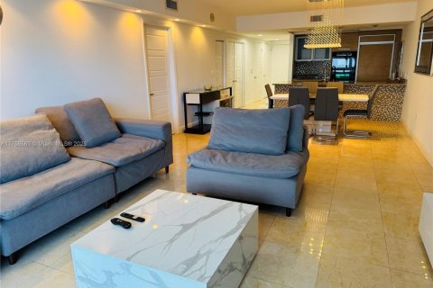 Copropriété à louer à Hallandale Beach, Floride: 3 chambres, 161 m2 № 1706434 - photo 15