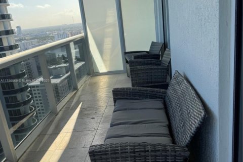 Copropriété à louer à Hallandale Beach, Floride: 3 chambres, 161 m2 № 1706434 - photo 5