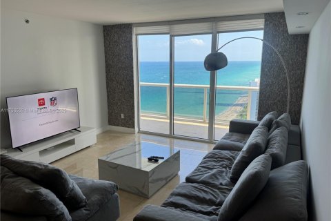 Copropriété à louer à Hallandale Beach, Floride: 3 chambres, 161 m2 № 1706434 - photo 14