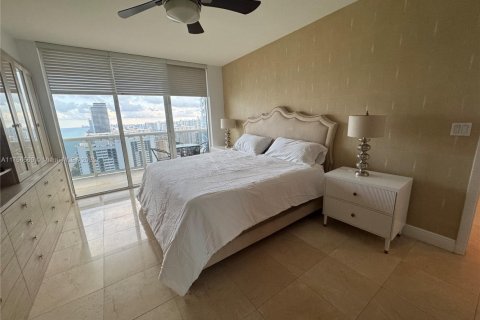 Copropriété à louer à Hallandale Beach, Floride: 3 chambres, 161 m2 № 1706434 - photo 21